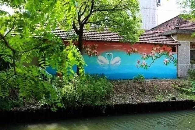 如何用手繪墻來(lái)裝飾你的婚房，非常實(shí)用